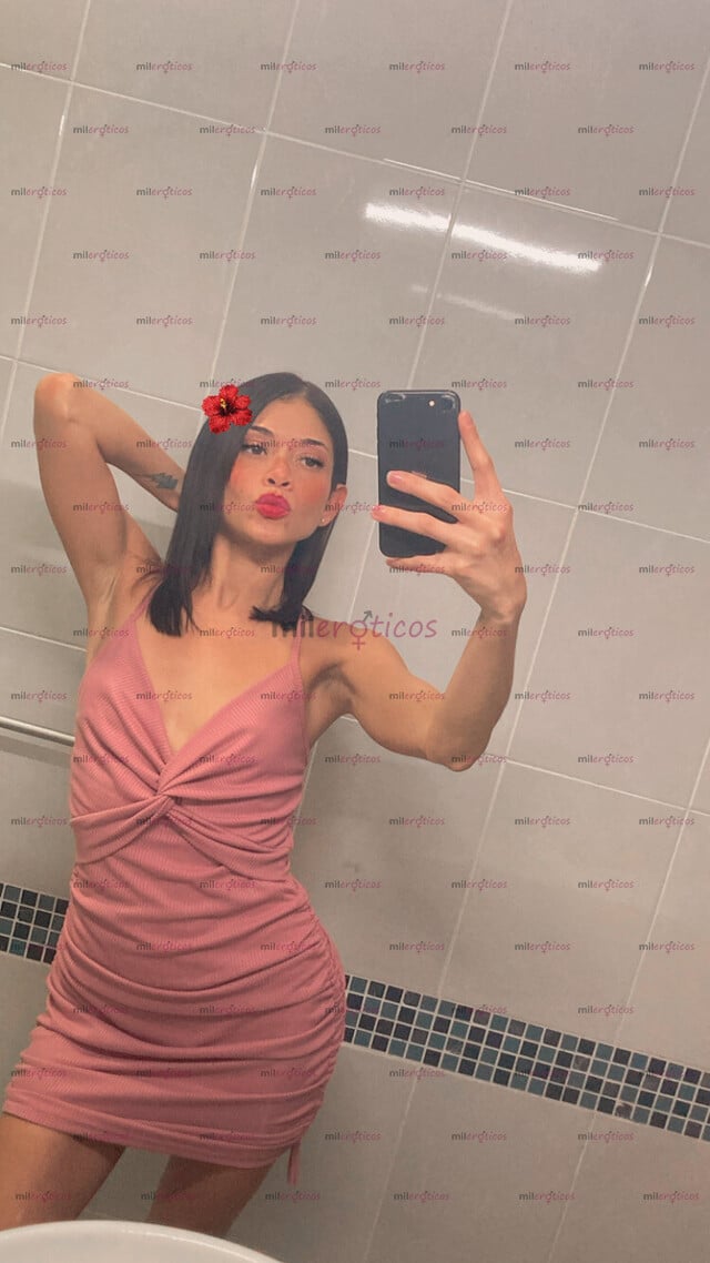 FOTOS DE AMOR SOY JADE; VENEZOLANA, GARGANTA PROFUNDA Y ME ENCANTA EL ANAL
