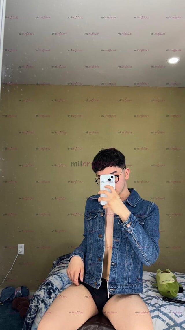 FOTOS DE JOVEN ESTUDIANTE DE 18 AÑOS RICO NALGONCITO VERGON FULL