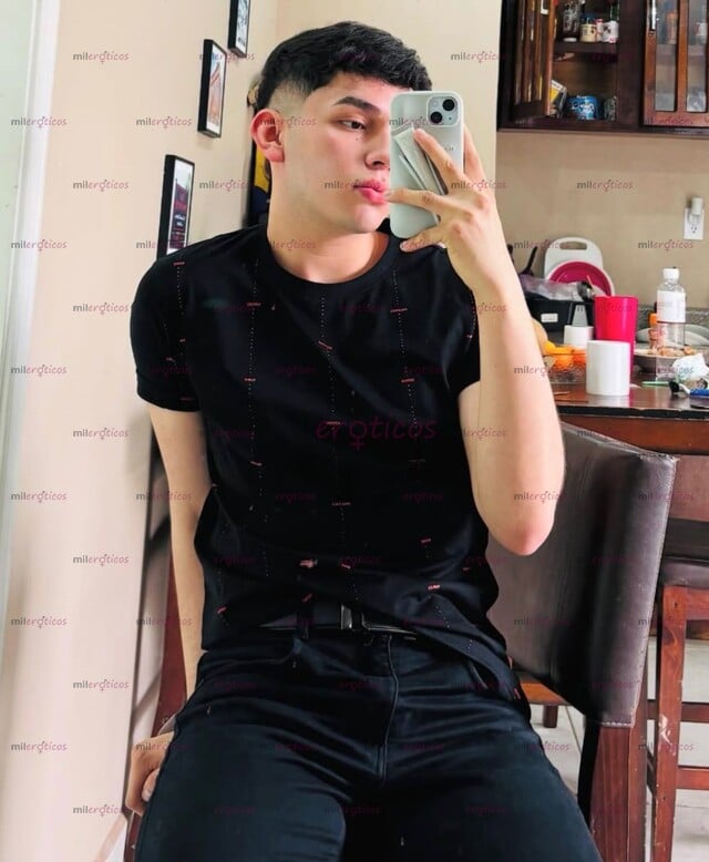FOTOS DE JOVEN ESTUDIANTE DE 18 AÑOS RICO NALGONCITO VERGON FULL