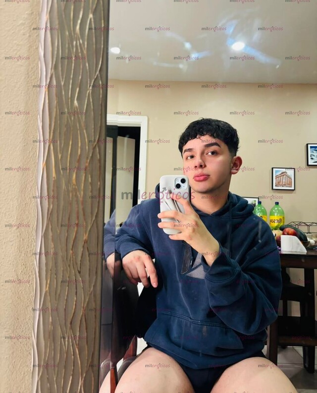 FOTOS DE JOVEN ESTUDIANTE DE 18 AÑOS RICO NALGONCITO VERGON FULL