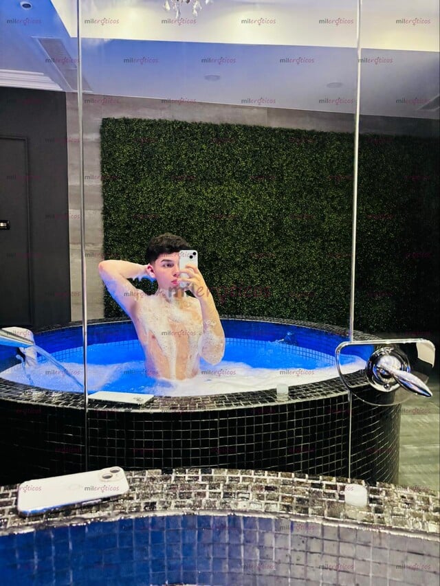FOTOS DE JOVEN ESTUDIANTE DE 18 AÑOS RICO NALGONCITO VERGON FULL