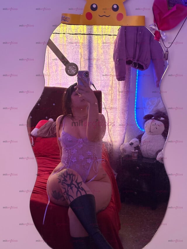 FOTOS DE TRIPLATO Y SQUIRT CULO PROFUNDO, VEN PAPI Y DISFRUTA DE ESTA PUSSY APRETADITA