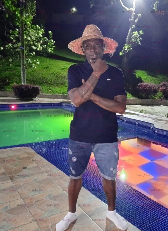 FOTOS DE FERLEY NUEVO CHICO RECIÉN LLEGADO A TU CIUDAD EL NEGRO QUE ESTABAS ESPERANDO