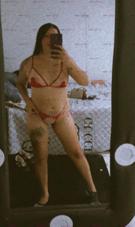 FOTOS DE EYMI RICA CULONA ESPECTACULAR DISPUESTA A SER TU PERVERSA Y PERRA AMANTE