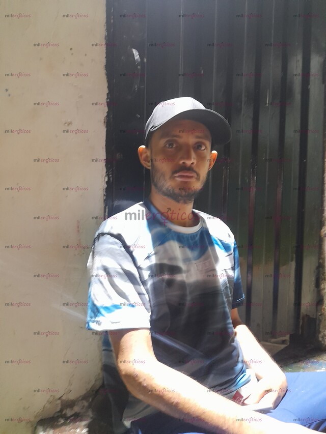 FOTOS DE SERIO VERSÁTIL DESCOMPLICADO, PARCHADO E INTELECTUAL.