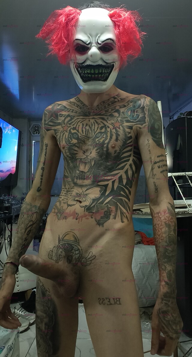 FOTOS DE FLACO VERGON BLANCO TATUADO ACTIVO MORBOSO