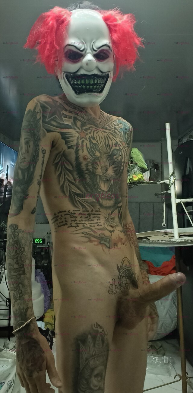 FOTOS DE FLACO VERGON BLANCO TATUADO ACTIVO MORBOSO