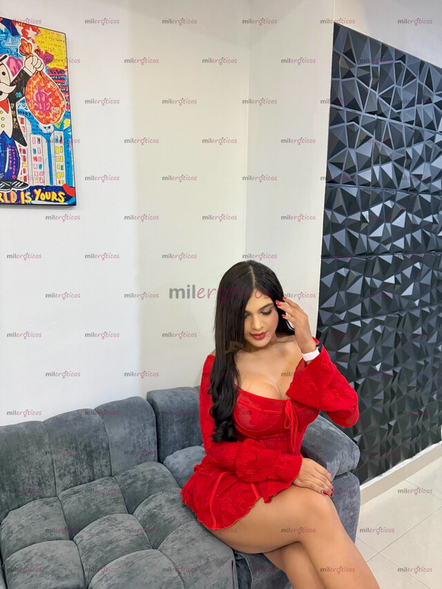 FOTOS DE HERMOSA Y MUY FEMENINA, NO TE QUEDES CON LAS GANAS DE CONOCERME