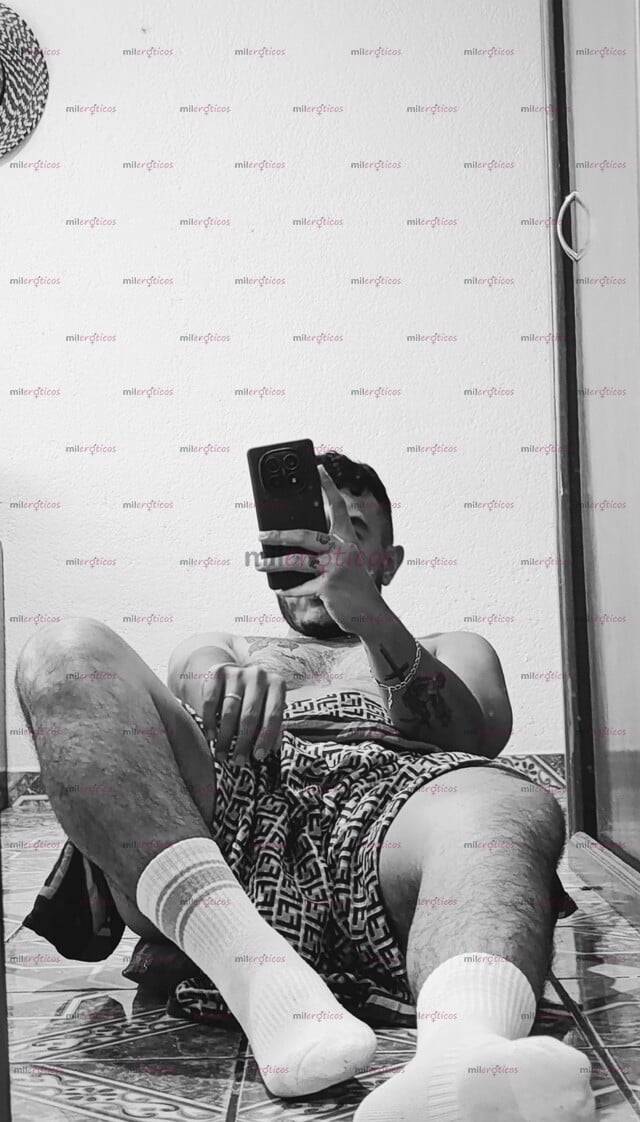 FOTOS DE CALIENTE, COMPLACIENTE, DISCRETO, LIMPIO Y SIEMPRE DISPONIBLE PARA TI.