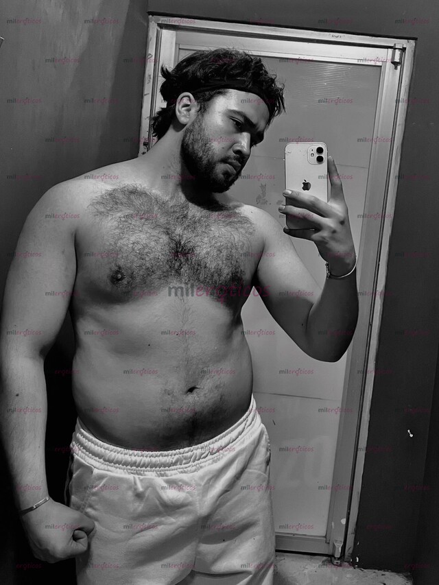 FOTOS DE GYM, BARBA Y PIEL. NO NECESITO MÁS PARA PERDERTE LA CALMA.