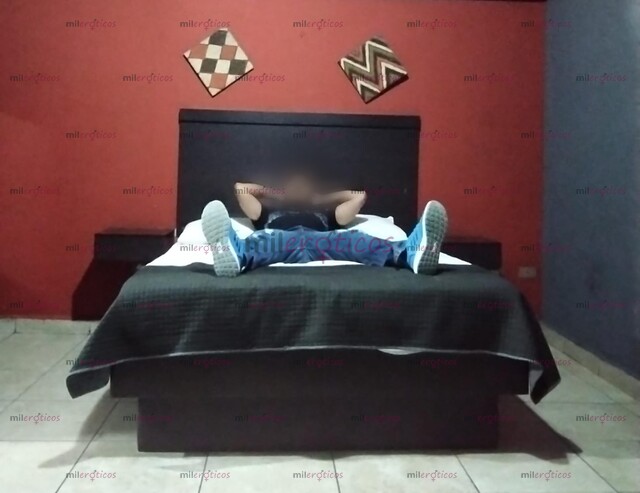 FOTOS DE MASAJISTA EROTICO Y ESCORT CACHONDO TODO A LA VEZ CONMIGO