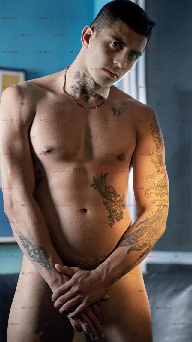 FOTOS DE MODELO MASCULINO Y ESPECIALISTA EN MASAJES ERÓTICOS.