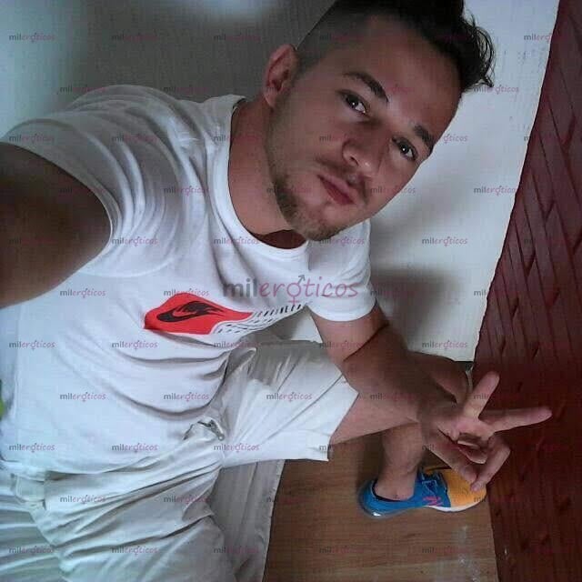 FOTOS DE QUIERES UNA BUENA COJIDA ESTOY DE PASO TENGO LUGAR DISCRETO