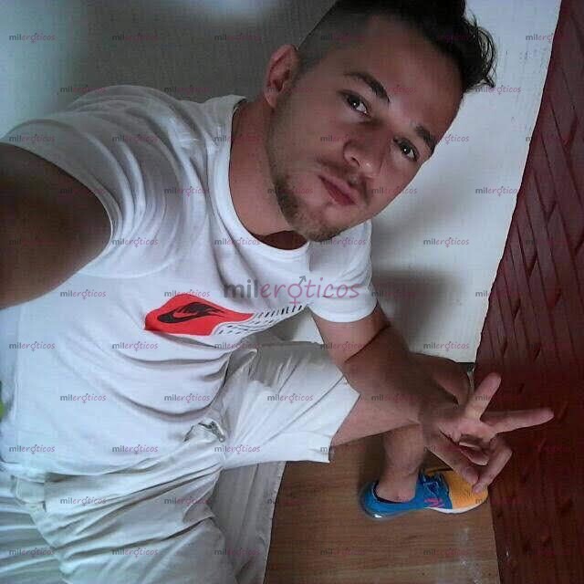 FOTOS DE QUIERES UNA BUENA COJIDA ESTOY DE PASO TENGO LUGAR DISCRETO