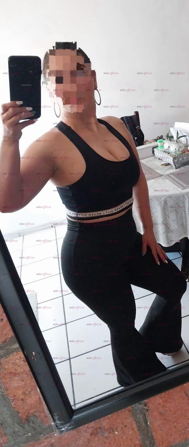 FOTOS DE SOY SARA,MUJER MADURA Y EXPERIMENTADA AQUI ESTOY PARA CUMPLIR TODOS TUS DESEOS