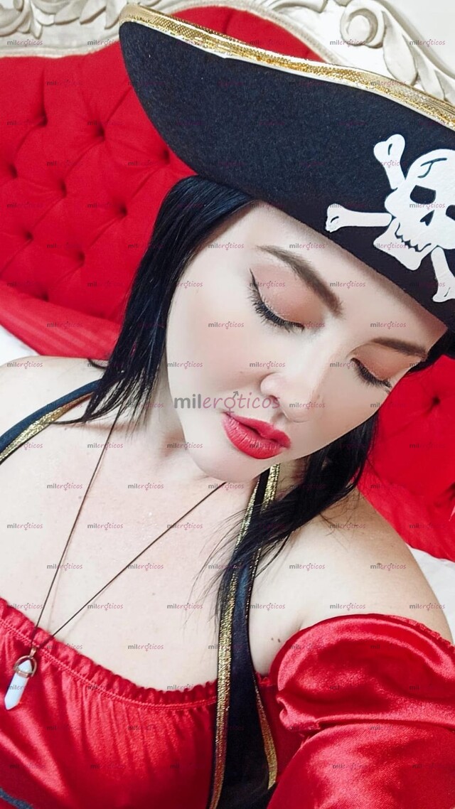 FOTOS DE PELINEGRA HERMOSA COLOMBIANA ARDIENTE DISPUESTA PARA TI