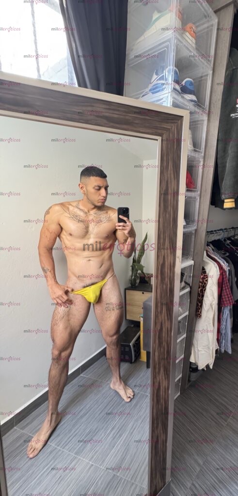 FOTOS DE ACTIVO DOTADO TATUADO Y MORBOSO LISTO PARA ENCUENTROS MORBOSOS Y DISCRETOS