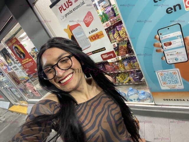 FOTOS DE TRANS UNIVERSITARIA COGELONA, LA MÁS RICA DE POR AQUÍ
