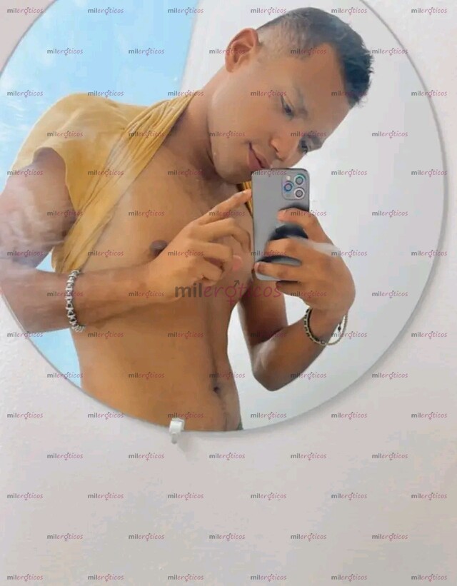 FOTOS DE MORENO DANIEL TRAVIESO LECHERO DISCRETO COMPLACIENTE DOMINANTE