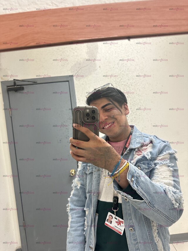 FOTOS DE CHICO UNIVERSITARIO, LISTO PARA SER TU MEJOR COMPAÑÍA