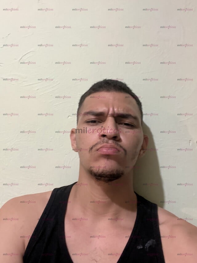 FOTOS DE SOY SCORT VENEZOLANO TUINK DISPONIBLE Y MUY ACTIVO