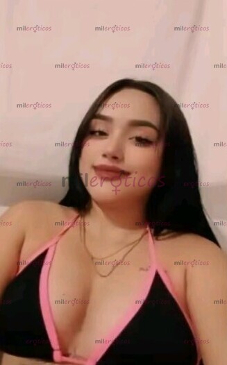 FOTOS DE PELINEGRA DELGADA TIERNA Y A LA VEZ CALIENTE CON GANAS DE CONOCER A TODOS