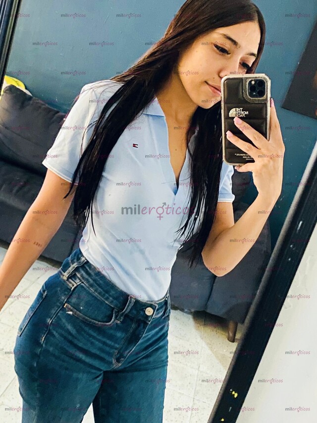 FOTOS DE 19 AÑOS TAPATÍA CUERPO NATURAL SIN OPERACIONES