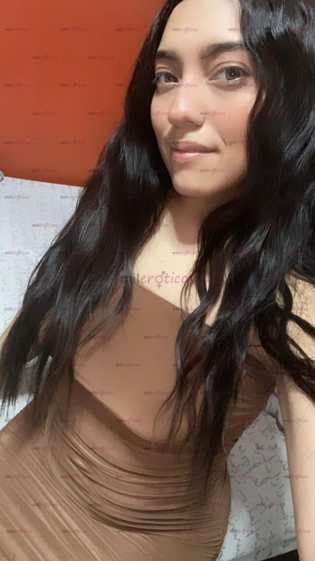 FOTOS DE 19 AÑOS TAPATÍA CUERPO NATURAL SIN OPERACIONES