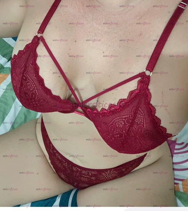 FOTOS DE ORAL AL NATURAL PROFUNDO ACOMPAÑADO DE MASAJES