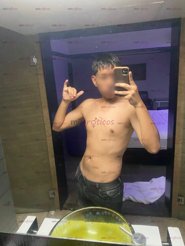 FOTOS DE JOVEN BISEXUAL DE 24 AÑOS CON 19 CM DE PLACER DESDE $700 TODO DISCRETO