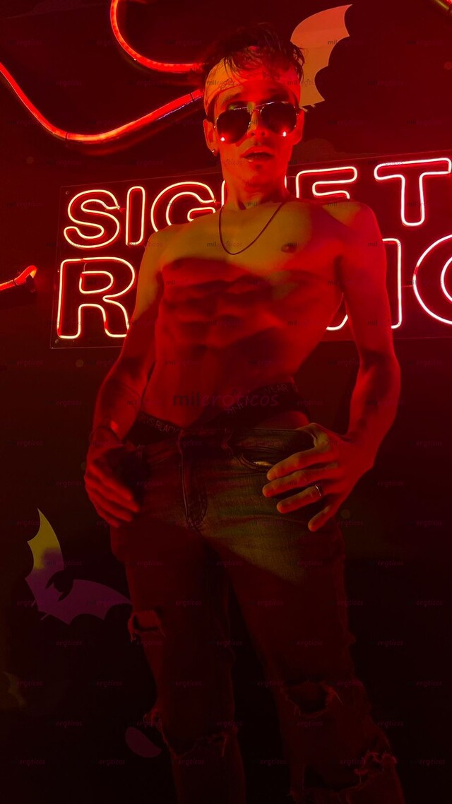 FOTOS DE ANGEL HOMBRE VARONIL, DOMINANTE, FIESTERO, SEXUAL Y DIVERTIDO