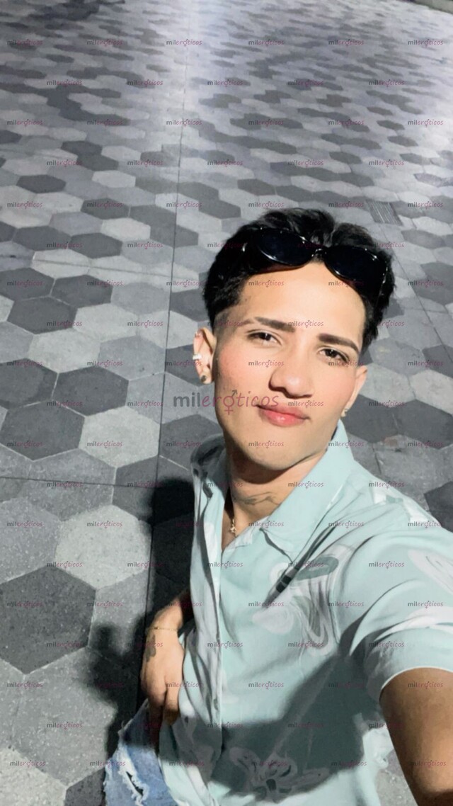 FOTOS DE LINDO POLLO VERSATIL DISPUESTO A COMPLACERTE