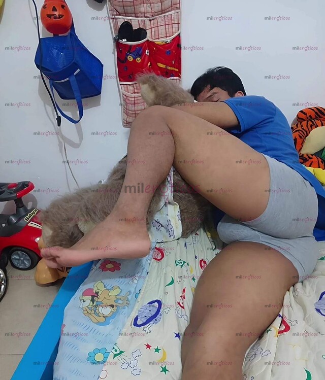 FOTOS DE MACHO SERIO Y RESERVARDO DE PASO EN EN CALI