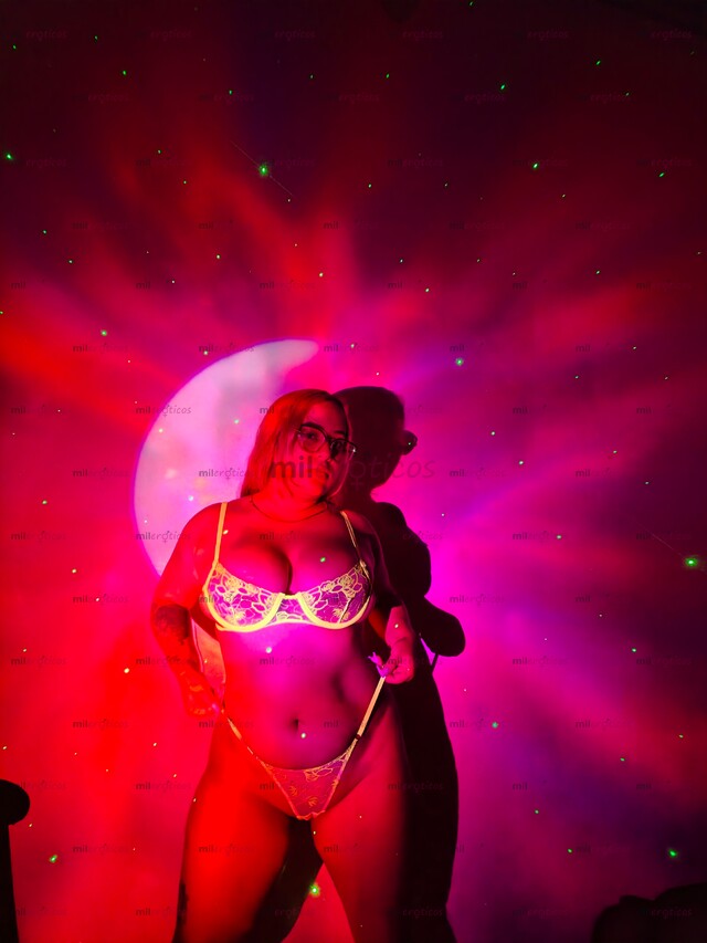 FOTOS DE VEN Y ÉCHAME TU LECHITA RICA EN MIS TETAS