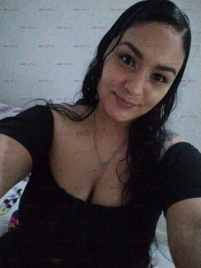 FOTOS DE SOY VANESSA COMPLACIENTE DISPUESTA A COMPLACER TODAS TUS FANTASÍAS