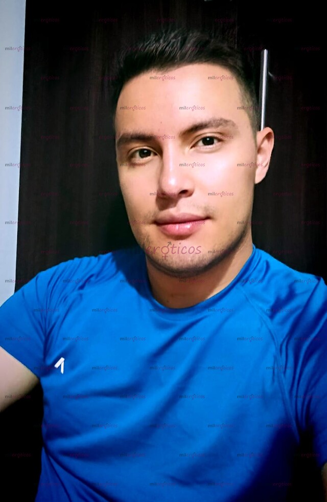 FOTOS DE JOVEN, SERIO, RESERVADO. EXPERTO EN MASAJES ERÓTICOS.