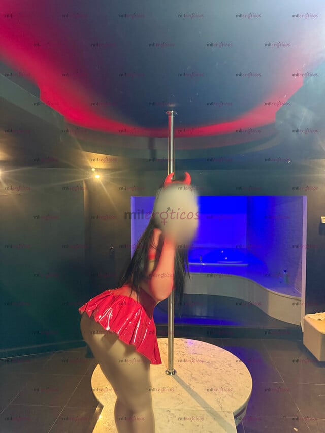 FOTOS DE BLANQUITA , ROSADITA , TRIOS , FANTASÍAS , SOY UNA REINA SÚPER GUAPÍSIMA100%