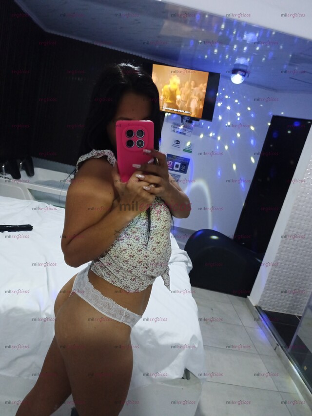 FOTOS DE HOLA MI AMOR SOY KARINA UNA NENITA LINDA Y COMPLACIENTE