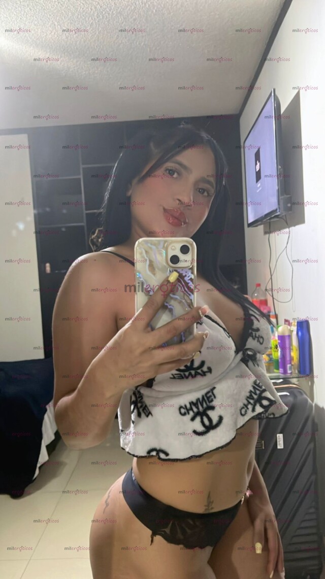 FOTOS DE PRECIOSA VENEZOLANA CONOCIENDO LA CIUDAD HAGÁMOSLO JUNTOS