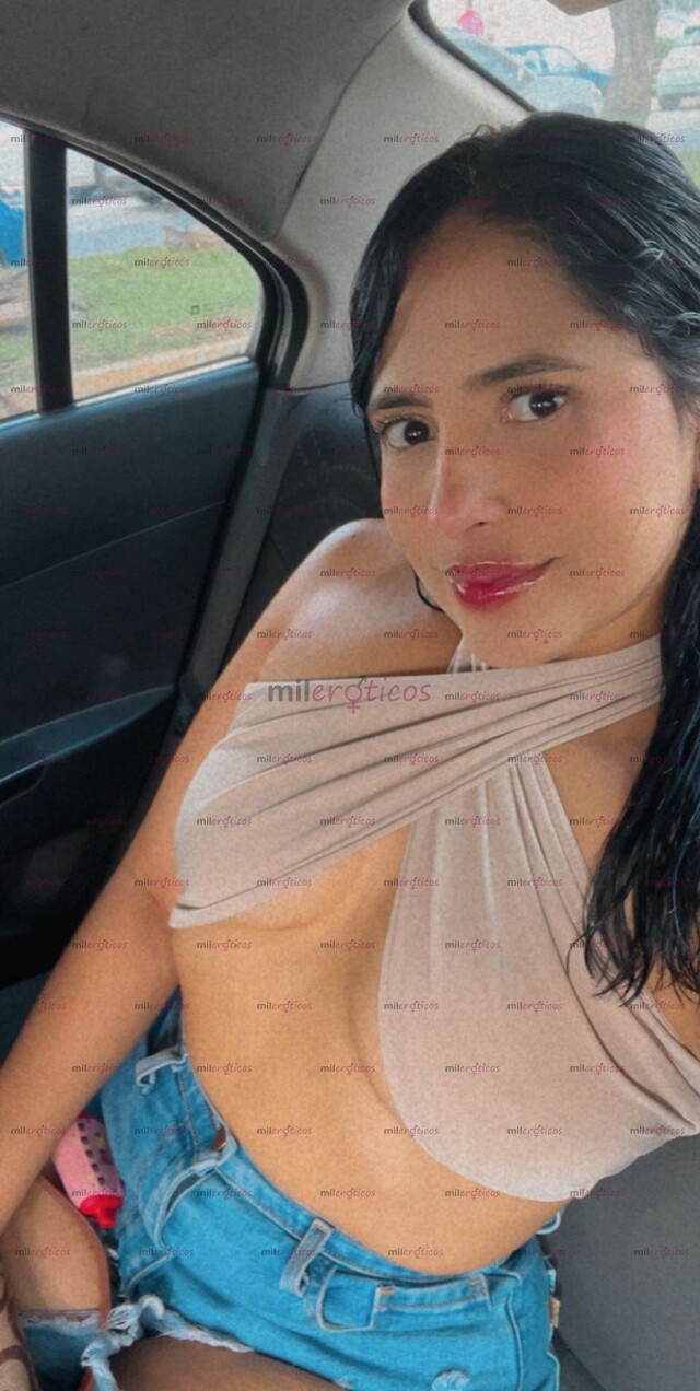 FOTOS DE PRECIOSA VENEZOLANA CONOCIENDO LA CIUDAD HAGÁMOSLO JUNTOS