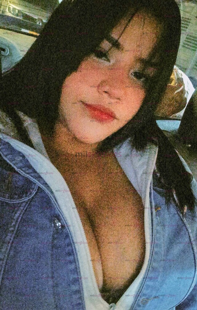 FOTOS DE QUIERO SENTARME EN TU VERGA Y SACARTE ESA LECHITA A PUNTA DE SENTONES..