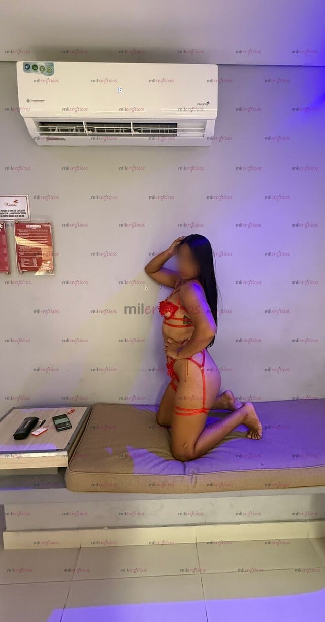 FOTOS DE GARGANTA PROFUNDA;MORENA EXOTICA,DELICIOSOS MASAJE CON MAQUINA,VAGINA ARDIENTE