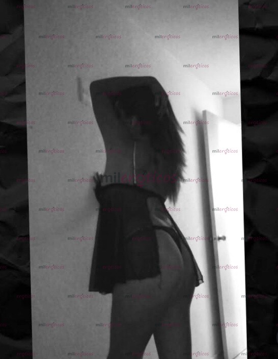 FOTOS DE CHICA CALIENTE, DIVERTIDA Y MUY COMPLACIENTE