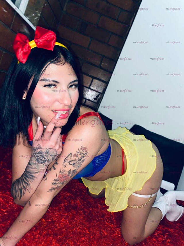 FOTOS DE TU PUTA FEMENINA EDUCADA CON GANAS DE SATISFACER TUS FANTASIAS SEXUALE