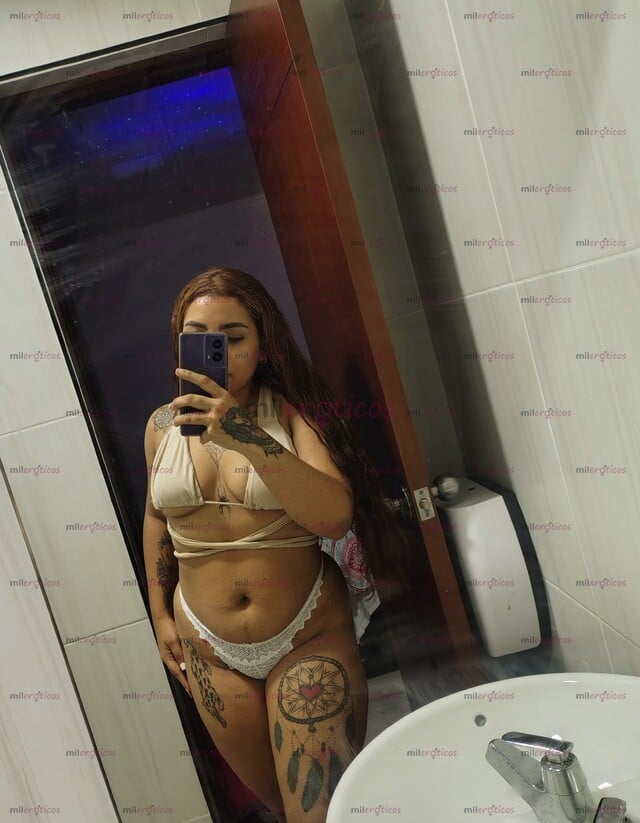 FOTOS DE PIEN CANELA Y CANDENTE PRECIOSA GORDITA PARA Q ME PONGAS TODAS LAS POSES
