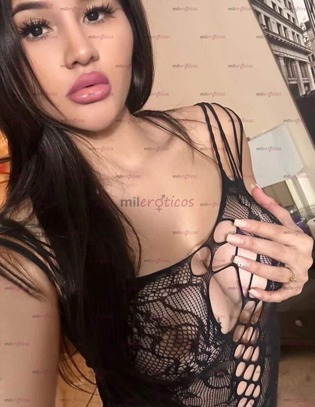 FOTOS DE HOLA GUAPOS SOY UNA CHICA COLOMBIANA MUY CALIENTE Y CACHONDA