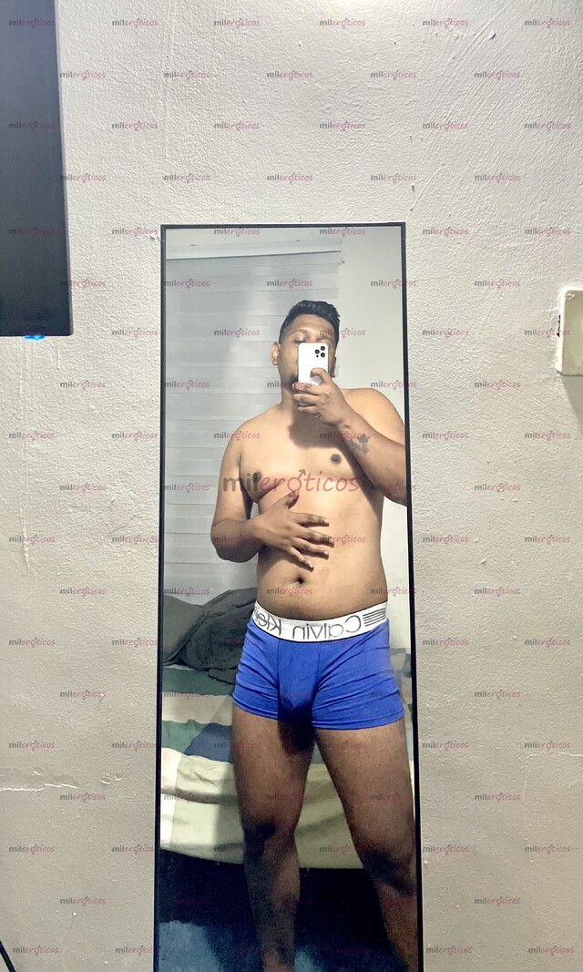 FOTOS DE CHICO NUEVO EN LA CIUDAD, CON GANAS DE COMPLACER TUS CAPRICHOS Y MORBOS