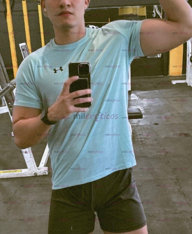 FOTOS DE JOVEN LECHERO, GUAPO Y AGRADABLE SOLO FINES DE SEMANA