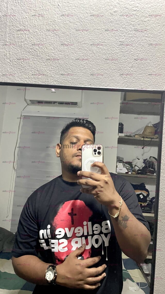 FOTOS DE CHICO CALIENTE, NUEVO EN LA CIUDAD, CON GANAS DE COMPLACER TODOS TUS DESEOS