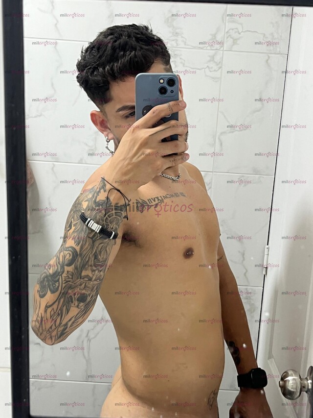 FOTOS DE JOVEN MASCULINO ACTIVO PASIVO DOTADO CULÓN SALIDAS DOMICILIO DISPONIBLE SITIO